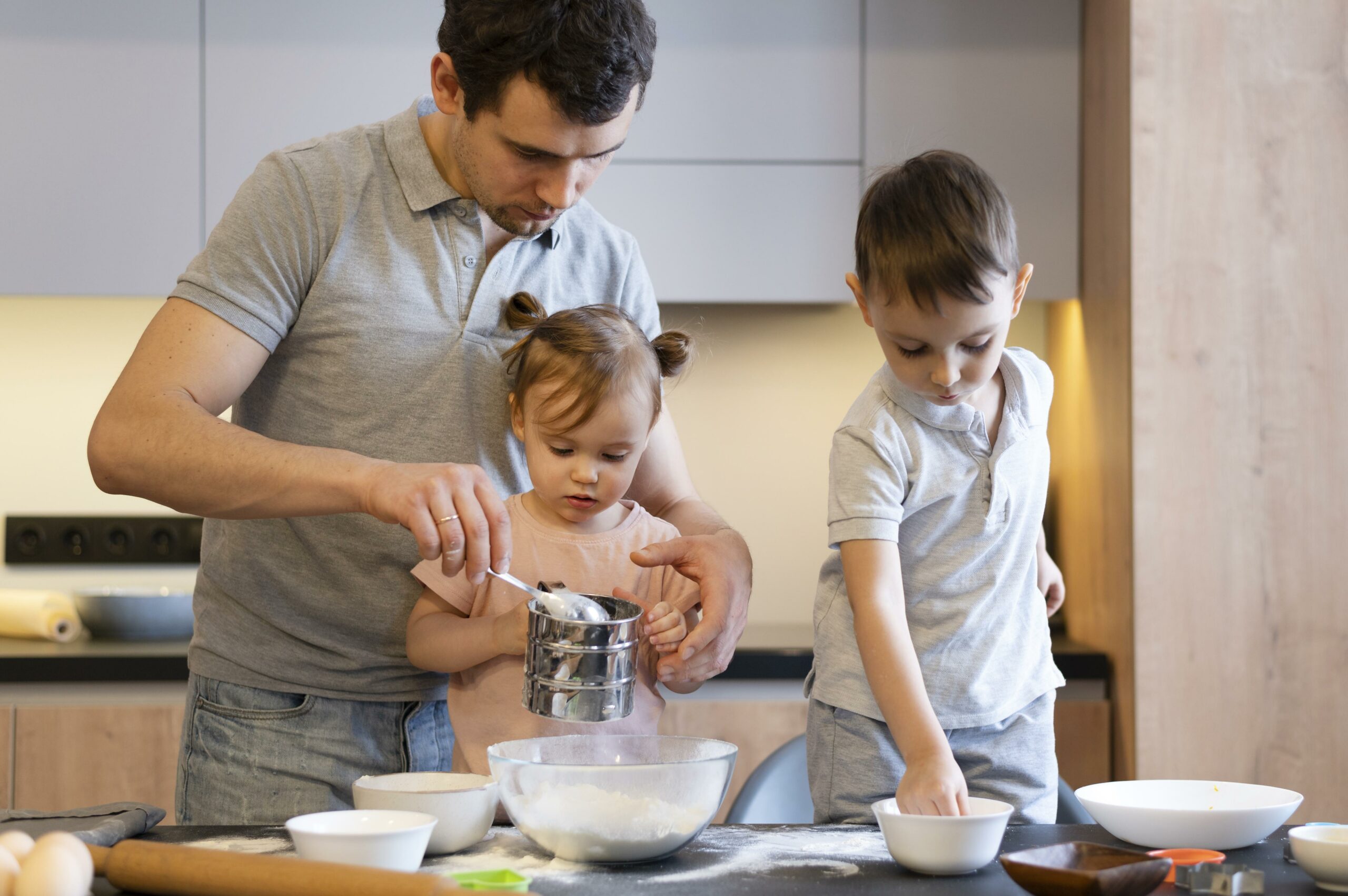 medium-shot-father-kids-kitchen